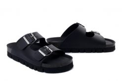 DR. BRINKMANN 700560-01 schwarz, klapki damskie. Czarne klapki damskie Dr. Brinkmann, na lato, bez wzorów, bez obcasa, bez zapięcia. Za 219.90 zł.