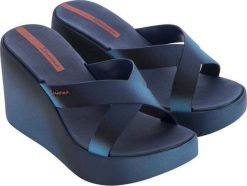 Ipanema Ipanema damskie klapki COLORE FEM 83423 AI974 38. Klapki damskie Ipanema, bez wzorów, bez obcasa, bez zapięcia. Za 209.99 zł.