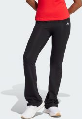Adidas Spodnie Essentials Small Logo Flared W (JD9961). Spodnie dresowe damskie Adidas, bez wzorów, sportowe. Za 115.14 zł.