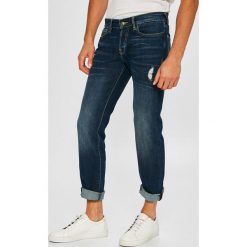 Guess Jeans - Jeansy Sonny. Niebieskie jeansy męskie Guess Jeans, z bawełny. W wyprzedaży za 299.90 zł.