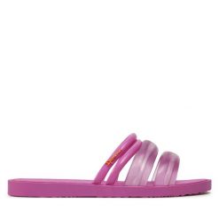 Klapki Ipanema. Czerwone klapki damskie Ipanema, bez wzorów, bez obcasa, bez zapięcia. Za 99.99 zł.