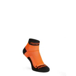 Skarpety biegowe Dynafit Vertical Mesh Footie. Brązowe skarpetki damskie Dynafit, bez wzorów, z meshu. Za 85.80 zł.