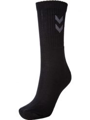 Zestaw skarpet sportowych dla dorosłych Hummel 3-Pack Basic Sock. Czarne skarpety męskie Hummel, bez wzorów, z bawełny. Za 24.90 zł.