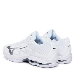 Buty halowe Mizuno. Białe buty sportowe męskie Mizuno, bez wzorów, bez zapięcia, mizuno wave. Za 539.99 zł.