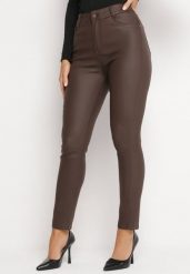 Ciemnobrązowe Spodnie Skinny Push Up Zami. Brązowe spodnie materiałowe damskie Born2be, z aplikacjami, z jeansu, eleganckie. Za 89.99 zł.