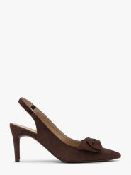 Welurowe czółenka typu slingback z kokardą OFELIA. Brązowe czółenka damskie Ryłko, bez wzorów, z gumy, bez obcasa, na szpilce, bez zapięcia. Za 379.99 zł.