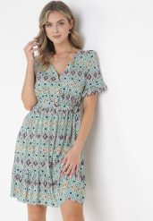 Zielona Wiskozowa Sukienka Mini z Gumką i Materiałowym Paskiem w Pasie Upshaw. Zielone sukienki damskie Born2be, na co dzień, l, bez wzorów, z materiału, bez kołnierzyka, bez ramiączek, mini, proste. Za 59.99 zł.