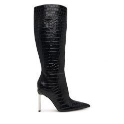 Kozaki Guess. Czarne kozaki damskie Guess, z aplikacjami, bez obcasa, na szpilce, bez zapięcia. Za 1,139.00 zł.