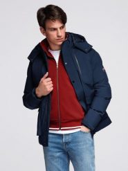 Zimowa kurtka męska z odpinanym kapturem z wodoodpornego materiału - granatowa V1. Niebieskie kurtki męskie Ombre Clothing, na zimę, l, bez wzorów, z dzianiny, sportowe. Za 439.99 zł.