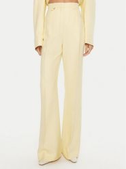JACQUEMUS Spodnie materiałowe 24E241PA003 Żółty Regular Fit. Żółte spodnie materiałowe damskie JACQUEMUS, bez wzorów, z materiału. Za 2,199.00 zł.