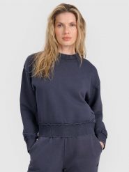 4F Bluza dresowa nierozpinana bez kaptura damska - granatowa XS. Niebieskie bluzy damskie 4F, xs, bez wzorów, z bawełny, klasyczne, bez ramiączek, bez kaptura. W wyprzedaży za 99.99 zł.