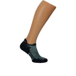Skarpety do biegania damskie Smartwool Run. Czarne skarpetki damskie Smartwool, bez wzorów. Za 99.48 zł.