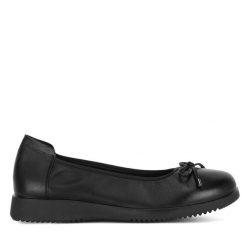 Baleriny Go Soft. Czarne balerinki damskie GO SOFT, bez wzorów, bez obcasa, bez zapięcia. Za 179.99 zł.