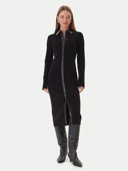 Patrizia Pepe Sukienka dzianinowa 2A2982 K215 Czarny Regular Fit. Czarne sukienki damskie Patrizia Pepe, bez wzorów, z dzianiny, bez kołnierzyka, bez ramiączek. Za 1,389.00 zł.