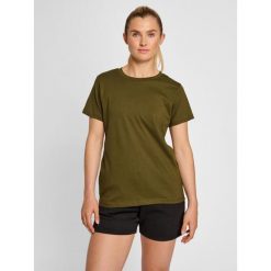 Koszulka damska Hummel Red Heavy. Zielone bluzki damskie Hummel, s, bez wzorów, sportowe, bez kołnierzyka, bez ramiączek. Za 118.00 zł.