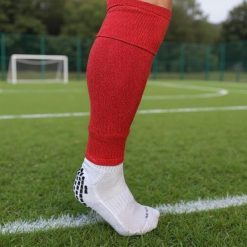 Getry piłkarskie czerwone skarpety bez stóp 42-47. Czerwone skarpety męskie YAKIMASPORT, bez wzorów, z materiału. Za 19.99 zł.