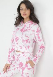 Różowa Krótka Bluza z Kapturem i Wzorem Tie-dye Kalyna. Czerwone bluzy damskie Born2be, na jesień, l, bez wzorów, z dzianiny, casualowe, bez ramiączek, z kapturem. Za 69.99 zł.