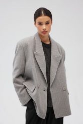 Wełniana marynarka w PASKI w kolorze GREY- BEXLEY-S/M. Szare marynarki i żakiety damskie Marsala, bez wzorów, z jeansu, eleganckie, bez kołnierzyka, bez ramiączek. Za 1,499.90 zł.