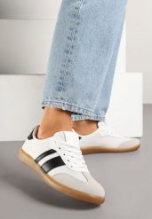 Białe Sneakersy Tenisówki z Ozdobnymi Paskami Jenavena. Białe trampki i tenisówki damskie Born2be, bez wzorów, bez zapięcia. Za 74.99 zł.