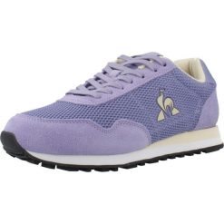 Buty LE COQ SPORTIF ASTRA_2 Fioletowy. Fioletowe obuwie trekkingowe damskie le coq sportif, ze skóry, bez zapięcia. Za 300.99 zł.