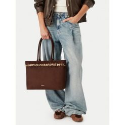 Torebka JENNY. Brązowe shopperki damskie Jenny, bez wzorów, bez dodatków. Za 149.99 zł.