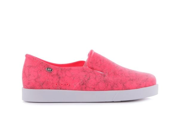 Trampki Mel 32152 Pink White, Róż/Biały, Guma - 38. Czerwone trampki i tenisówki damskie Melissa, bez wzorów, z gumy, bez zapięcia. W wyprzedaży za 44.10 zł.