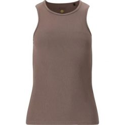 Damski tank top Athlecia Tinashe. Brązowe topy damskie Athlecia, bez wzorów, sportowe, bez kołnierzyka, bez ramiączek. Za 124.00 zł.