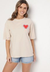 Beżowy Bawełniany T-shirt z Motywem Serca Liorlie. Brązowe t-shirty damskie Born2be, bez wzorów, z bawełny, klasyczne, bez kołnierzyka, bez ramiączek. Za 74.99 zł.