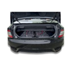 Torby Do Bagażnika Maserati Gran Cabrio 2011-2019 2Szt Kjust. Czarne torby podróżne damskie KJUST, bez wzorów. Za 478.00 zł.