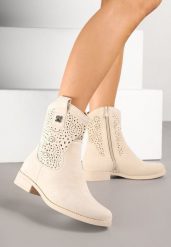 Beżowe Botki w Stylu Kowbojek z Ażurowymi Wycięciami Efadriana. Brązowe botki damskie Born2be, w ażurowe wzory, bez obcasa, na płaskiej podeszwie, bez zapięcia. Za 109.99 zł.