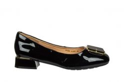 Półbuty Loretta Vitale W5303 Black, Czarny, Skóra naturalna - 38. Czarne półbuty damskie Loretta Vitale, bez wzorów, ze skóry, eleganckie, bez obcasa, bez zapięcia. W wyprzedaży za 206.10 zł.