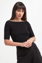 Sweter damski Soraia WEEKEND MAX MARA. Swetry nierozpinane damskie Weekend Max Mara, xs, bez wzorów, bez kołnierzyka, bez ramiączek. W wyprzedaży za 608.30 zł.
