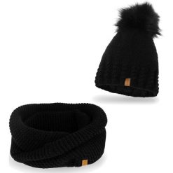 Nandy Nandy Damski Komplet Zimowy Czapka Komin Rękawiczki - Zest-Ck-14503-Czrn. Czapki damskie Nandy, na zimę, bez wzorów. Za 100.90 zł.