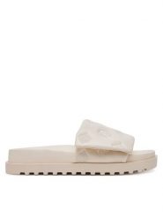 Guess Klapki FLJFA2ELE19 Beżowy. Brązowe klapki damskie Guess, z aplikacjami, ze skóry, bez obcasa, bez zapięcia. Za 259.99 zł.
