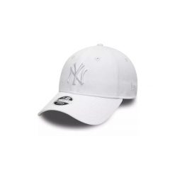 Czapka z daszkiem damska New Era 9FORTY MLB New York Yankees 80524868. Białe czapki damskie New Era, na wiosnę, bez wzorów, z bawełny. Za 99.00 zł.