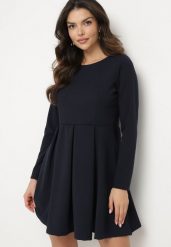 Granatowa Elegancka Sukienka o Rozkloszowanym Kroju Temitonia. Niebieskie sukienki damskie Born2be, m, bez wzorów, eleganckie, bez kołnierzyka, bez ramiączek, mini, rozkloszowane. Za 119.99 zł.