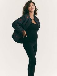 Bawełniane legginsy - czarny. Czarne legginsy damskie Reserved, bez wzorów, z bawełny. Za 89.99 zł.