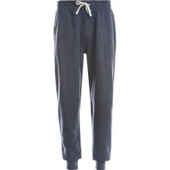 Spodnie do biegania Cruz Regent. Białe spodnie sportowe męskie CRUZ, bez wzorów, do biegania. Za 139.50 zł.