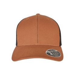 Czapka z płótna Flexfit 110 Structured Trucker. Brązowe czapki damskie FLEXFIT, bez wzorów, z materiału. Za 106.70 zł.