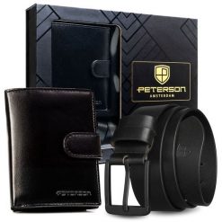 Zestaw prezentowy: pionowy portfel męski w czarnym kolorze i pasek ze skóry naturalnej z klasyczną klamrą - Peterson. Czarne portfele męskie Peterson, bez wzorów, ze skóry. Za 119.99 zł.