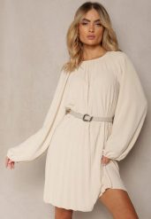 Jasnobeżowa Rozkloszowana Sukienka Ozdobiona Plisowaniem i Bufiastymi Rękawami Ksarina. Brązowe sukienki damskie Renee, na imprezę, bez wzorów, eleganckie, bez kołnierzyka, bez ramiączek, mini, rozkloszowane. Za 74.99 zł.