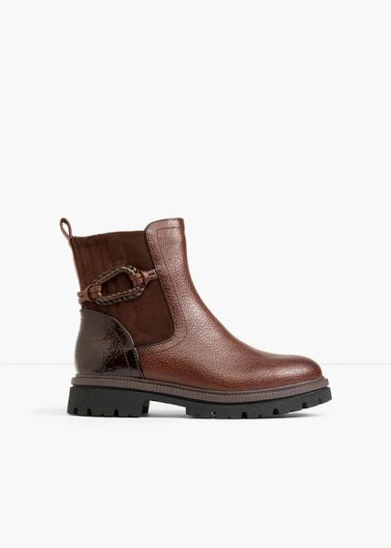 Sztyblety Marco Tozzi. Brązowe botki damskie bonprix, bez wzorów, z materiału, bez obcasa, bez zapięcia. Za 299.99 zł.