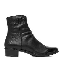 Botki Rieker. Czarne botki damskie Rieker, bez wzorów, bez obcasa, na słupku, bez zapięcia. Za 379.99 zł.