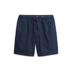 Szorty bermudzkie Superdry Indigo. Niebieskie szorty męskie Superdry, bez wzorów, vintage. Za 349.55 zł.