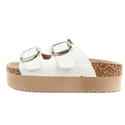 Klapki Lee Cooper LCW-25-35-3496L białe. Białe klapki damskie na lato, bez wzorów, z materiału, casualowe, bez obcasa, bez zapięcia. Za 169.33 zł.