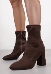 Ciemnobrązowe Botki Vices na Słupku z Dopasowaną Cholewką Verille. Brązowe botki damskie Born2be, bez wzorów, z jeansu, bez obcasa, na obcasie, bez zapięcia. Za 119.99 zł.