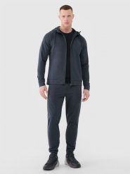 4F Spodnie treningowe szybkoschnące męskie - szare M. Szare spodnie sportowe męskie 4F, m, bez wzorów, z dresówki, na fitness i siłownię. Za 179.99 zł.