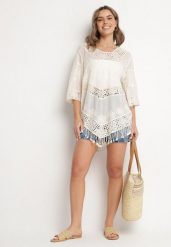 Jasnobeżowa Bawełniana Bluzka Oversize w Stylu Boho z Haftem i Koroną Maivienne. Brązowe bluzki damskie Born2be, bez wzorów, z bawełny, boho, bez kołnierzyka, bez ramiączek. Za 69.99 zł.