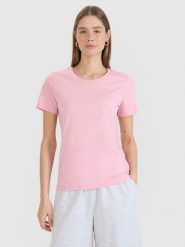 4F T-shirt regular gładki damski - różowy L. Czerwone t-shirty damskie 4F, l, bez wzorów, z bawełny, klasyczne, bez kołnierzyka, bez ramiączek. Za 49.99 zł.
