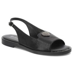 Czarne Sandały Vinceza Lekkie Eleganckie Obuwie Damskie. Czarne sandały damskie VINCEZA, bez wzorów, z materiału, bez obcasa, na płaskiej podeszwie, bez zapięcia. Za 119.00 zł.
